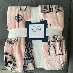 Throw blanket